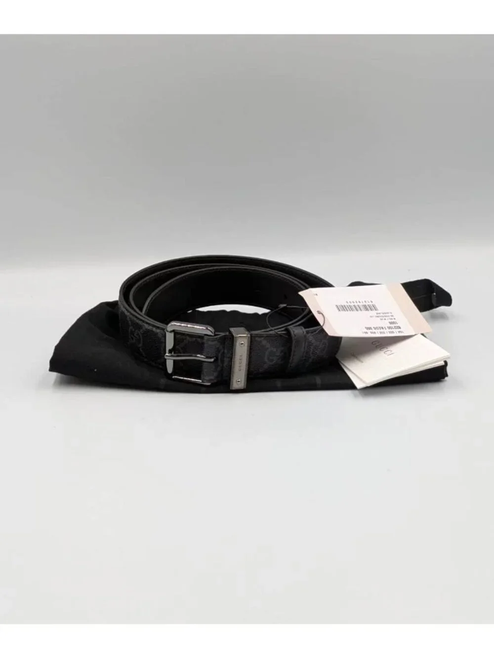 Gucci Men’s GG Supreme Coated Canvas W3cm Monogrammed Belt Black 100cm 822150
